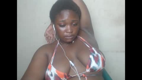 Snapshot of juicyboobssx chatting on 19, 9, 2025 juicyboobssx online show from 19, 9, 2025