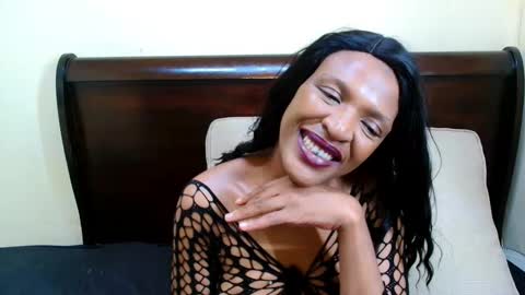 Miss Kay online show from 10, 11, 2025