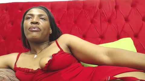 Snapshot of juicykayxxx chatting on 19, 6, 2026 Miss Kay online show from 19, 6, 2026