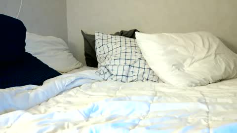 JuicyLaureXXX online show from 13, 9, 2025