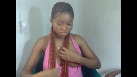 juicynpinkx online show from 24, 3, 2026