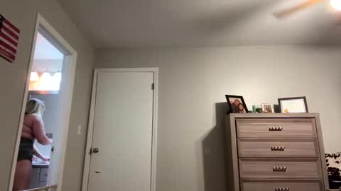 JuicyPeach36 online show from 26, 1, 2025