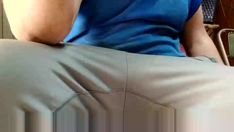 Snapshot of juicyweiner chatting on 1, 1, 2025 juicyweiner online show from 1, 1, 2025