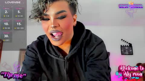 Jujubee online show from 22, 12, 2024