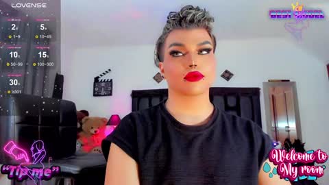 Jujubee online show from 10, 1, 2025