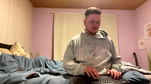 Snapshot of jules0612 chatting on 20, 2, 2025 jules0612 online show from 20, 2, 2025