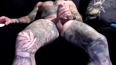 Snapshot of jules23tats chatting on 6, 10, 2025 jules23tats online show from 6, 10, 2025