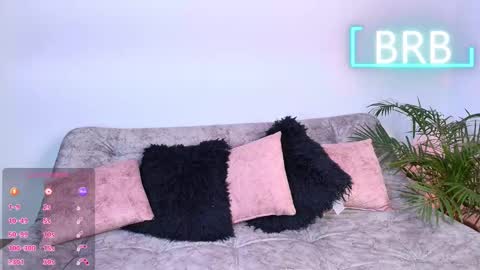 Jules and Gia online show from 22, 3, 2026