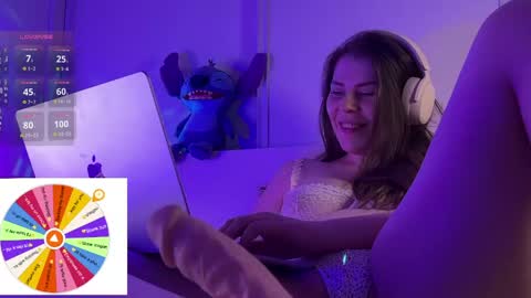 Snapshot of juli_m00n chatting on 12, 5, 2026 juli_m00n online show from 12, 5, 2026