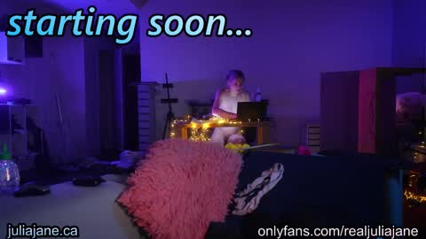 Julia Jane online show from 1, 2, 2026