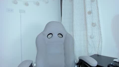 Snapshot of julia_strauns chatting on 31, 12, 2024 julia_strauns online show from 31, 12, 2024