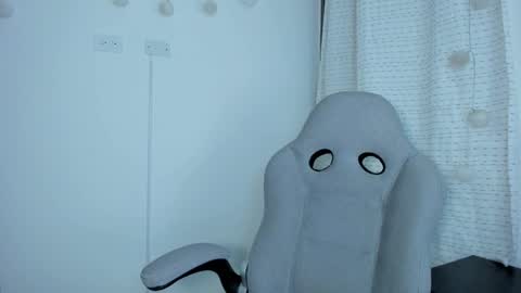 Snapshot of julia_strauns chatting on 11, 2, 2025 julia_strauns online show from 11, 2, 2025