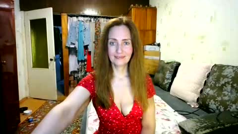 juliaa_foxi online show from 12, 6, 2026