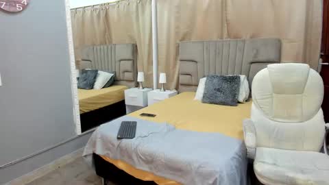 Snapshot of julian_billy chatting on 16, 1, 2025 julian billy online show from 16, 1, 2025