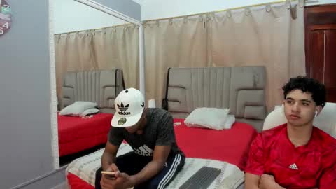 Snapshot of julian_billy chatting on 2, 2, 2025 julian billy online show from 2, 2, 2025