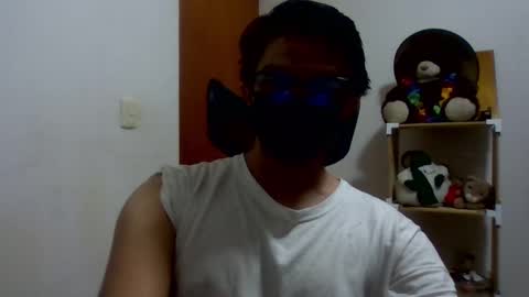 Snapshot of julian_mora7 chatting on 5, 3, 2025 Julian Mora online show from 5, 3, 2025