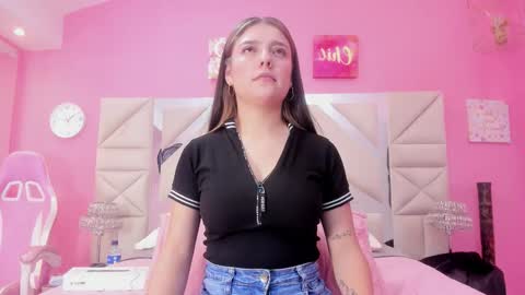 juliana_diamond_ online show from 25, 3, 2026