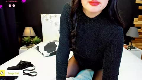 Snapshot of julianna_jamii chatting on 7, 12, 2024 Julianna online show from 7, 12, 2024