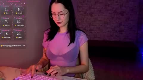 Snapshot of julie__rayls chatting on 5, 5, 2026 see u next time 1700 UTC 0 3 online show from 5, 5, 2026