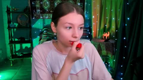 Snapshot of juliedaniel chatting on 27, 2, 2026 juliedaniel online show from 27, 2, 2026