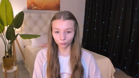 juliedaniel online show from 25, 3, 2026