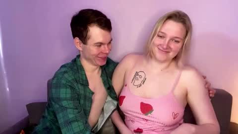 Julie and Thomas online show from 22, 2, 2026