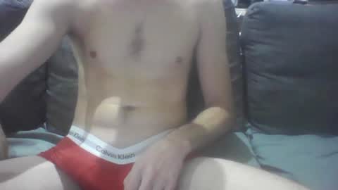 Snapshot of julien6100 chatting on 31, 10, 2025 Juju online show from 31, 10, 2025