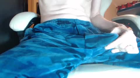 Snapshot of juliet_whiskey_foxtrot chatting on 18, 1, 2025 Juliet Whiskey Foxtrot online show from 18, 1, 2025