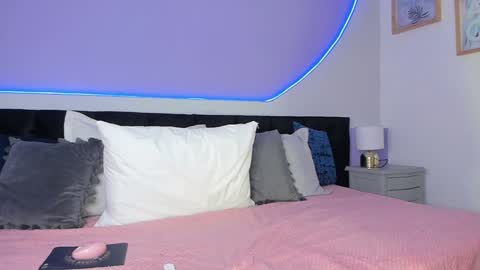 Snapshot of julieta_cortes__ chatting on 6, 2, 2025 Julieta online show from 6, 2, 2025