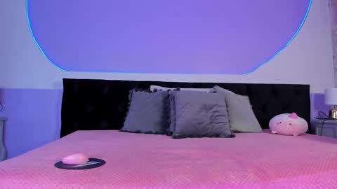 Snapshot of julieta_cortes__ chatting on 3, 10, 2025 Julieta online show from 3, 10, 2025