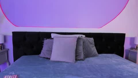 Snapshot of julieta_cortes__ chatting on 20, 11, 2025 Julieta online show from 20, 11, 2025