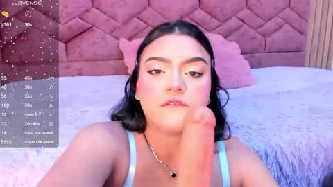 Snapshot of julieta_sweett20 chatting on 4, 6, 2026 Julieta online show from 4, 6, 2026