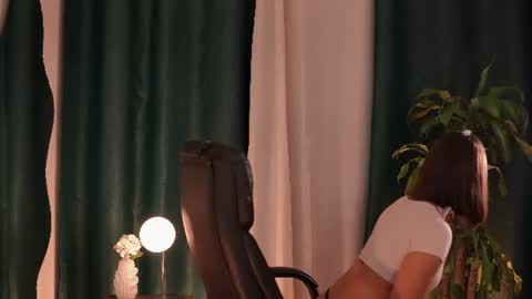 julieta_valencia online show from 25, 7, 2026