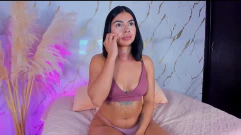 Julieth Gomez online show from 19, 2, 2026