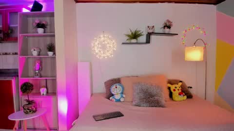 Julietha  online show from 5, 3, 2025