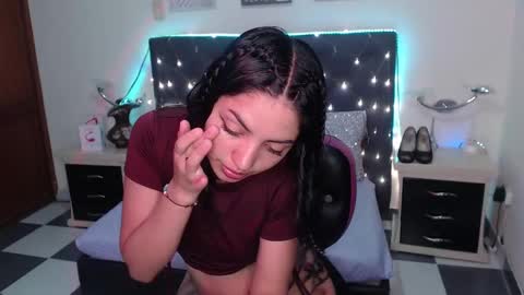 Juliieth Miller online show from 21, 12, 2024