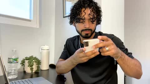 Snapshot of julimo16 chatting on 17, 9, 2025 julimo16 online show from 17, 9, 2025