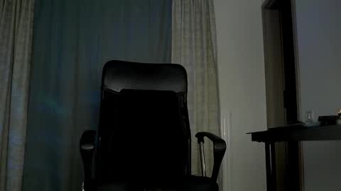 JULiUS   online show from 23, 10, 2025