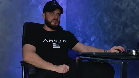 JULiUS   online show from 14, 12, 2025