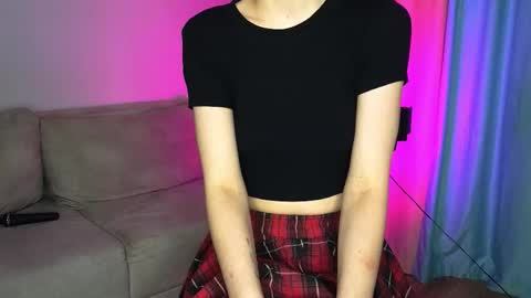 Snapshot of jullbollar chatting on 7, 11, 2025 NaOmi online show from 7, 11, 2025