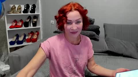 jullia_moor online show from 19, 1, 2026