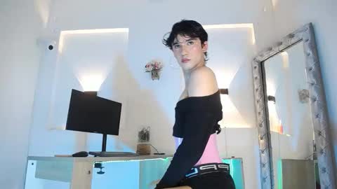 Snapshot of jullian_ricci chatting on 23, 5, 2026 jullian online show from 23, 5, 2026