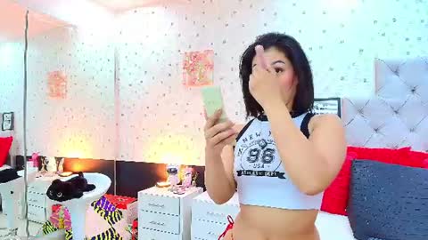 Snapshot of jullietareyes chatting on 22, 6, 2026 Julieta Reyes online show from 22, 6, 2026