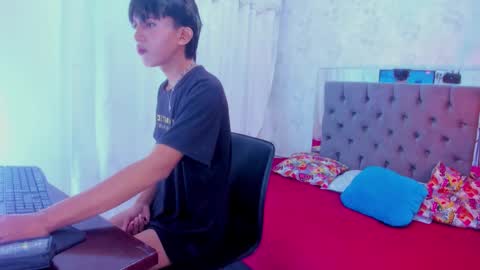 july_quinzel online show from 19, 1, 2026