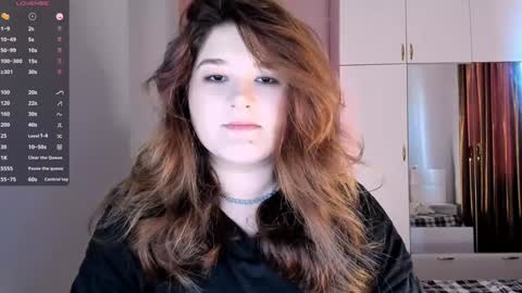 Snapshot of july_slowdive chatting on 31, 1, 2025 Julie online show from 31, 1, 2025