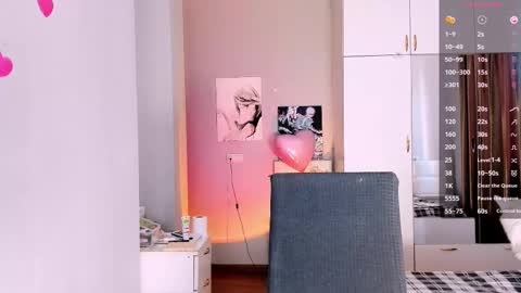 Snapshot of july_slowdive chatting on 11, 2, 2025 Julie online show from 11, 2, 2025