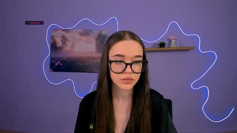 juna_pearl online show from 3, 5, 2026