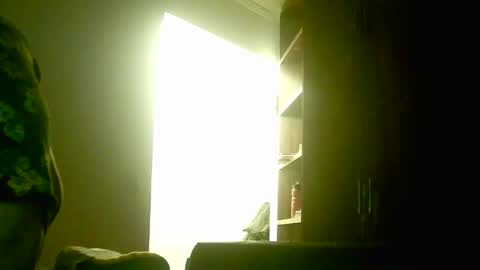 Mia online show from 25, 2, 2025