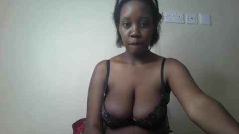 queen online show from 28, 2, 2026