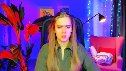 junewoods online show from 23, 2, 2026